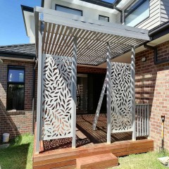 户外凉棚带围栏 Outdoor pergola with fence