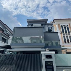 户外电动卷帘  Outdoor electric rolling shutters