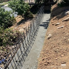 水泥挡土墙  Cement retaining wall