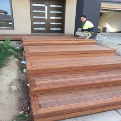 钢木结合楼梯 Steel and wood combination stairs