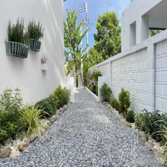 庭院鹅卵石地面  Courtyard cobblestone floor