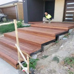 钢木结合楼梯 Steel and wood combination stairs