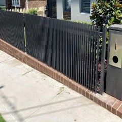 庭院铝合金围栏 Aluminum fence for courtyard